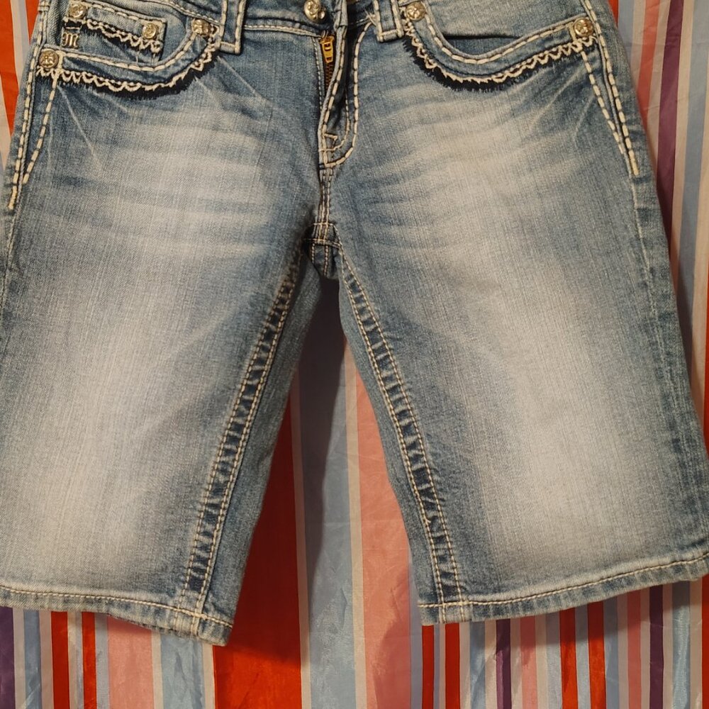 Shorts - Picture 2 of 2